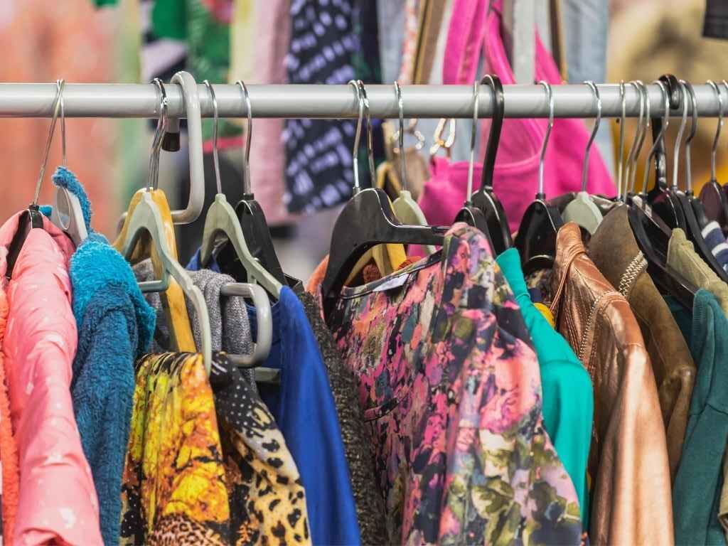 De kledingmarkt is voortdurend in beweging.